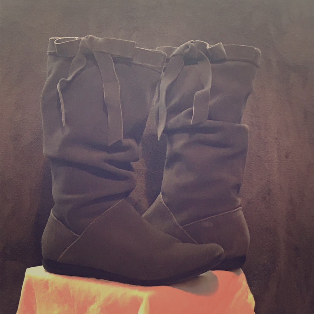 Women’s Mid calf scrunch boots sz 7 1/2